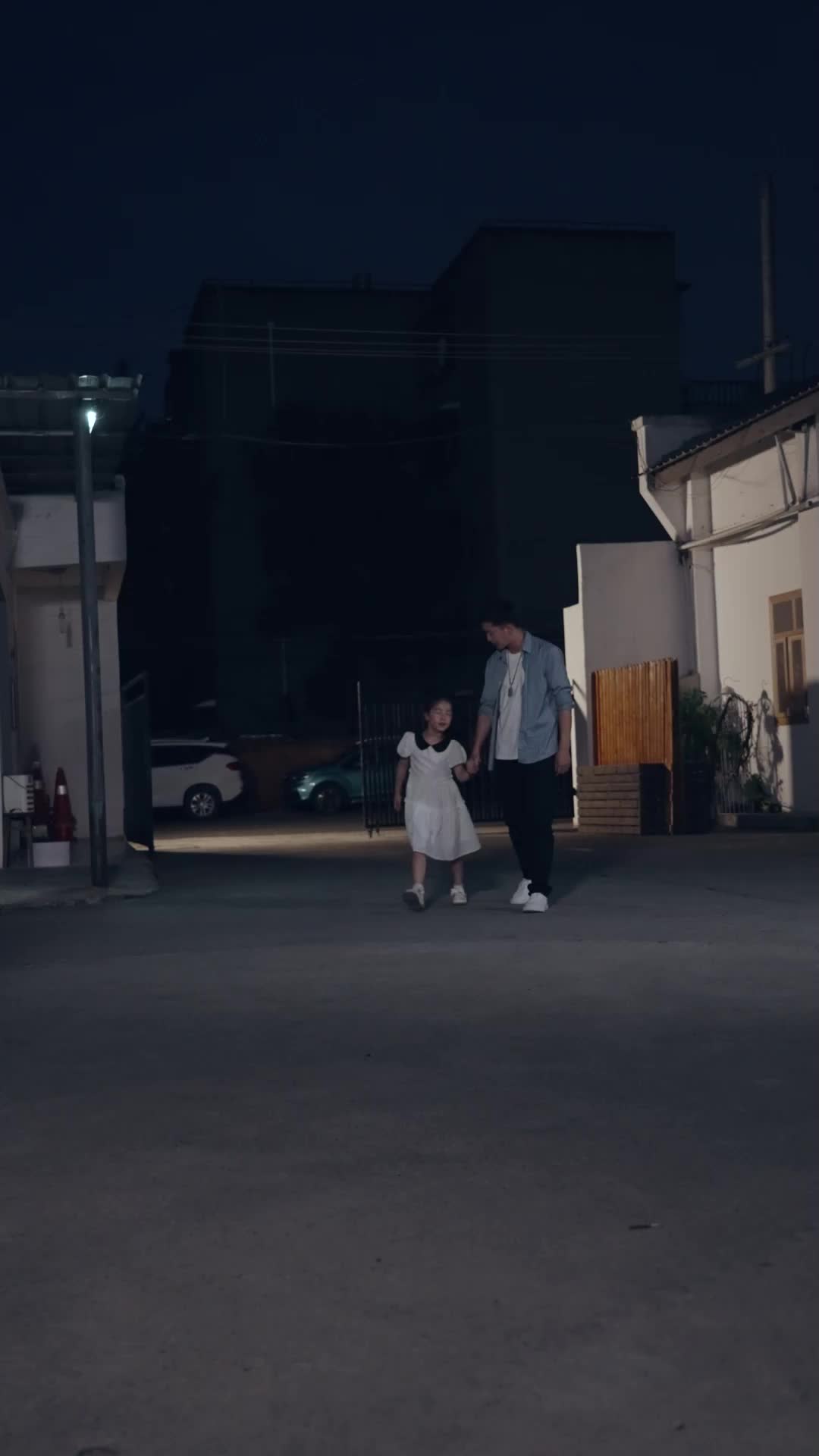 Tập 30 - Long Huyết Thức Tỉnh: Liều Mạng Cứu Nữ